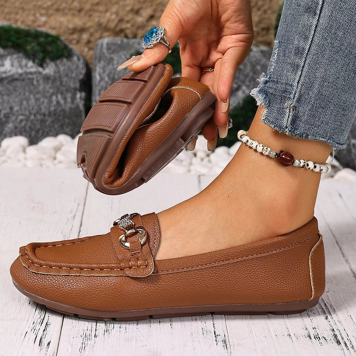 Michelle slip-ons i läderlook