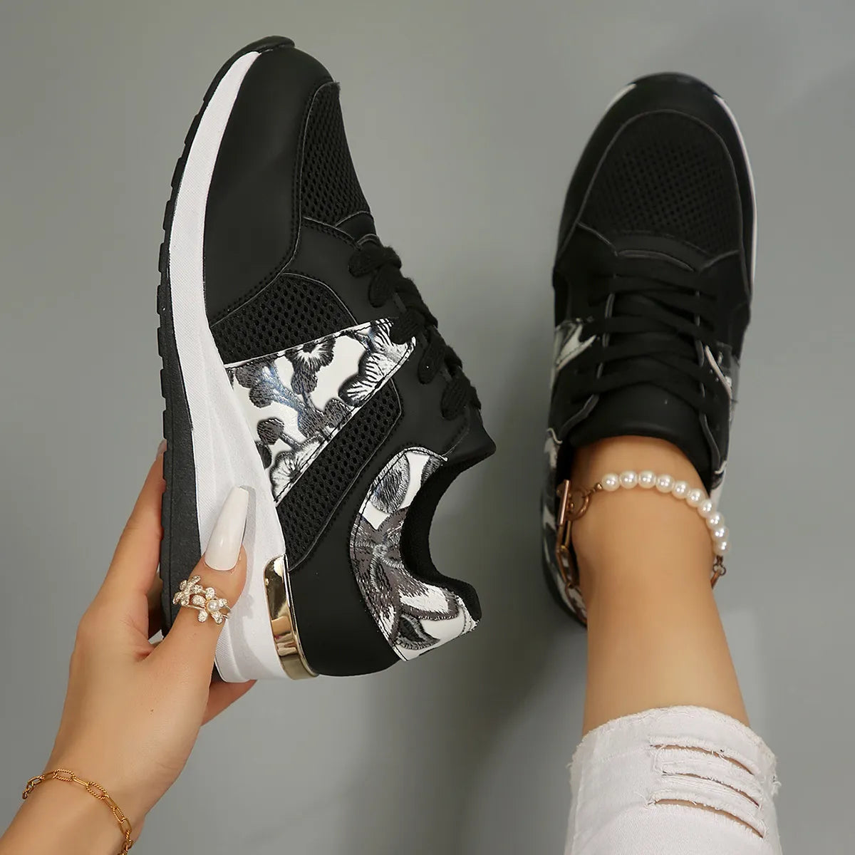 Melody sneakers med kilklack