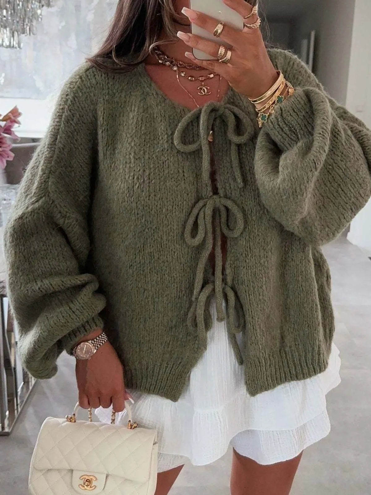 Kinga cardigan med rosett, militärgrön