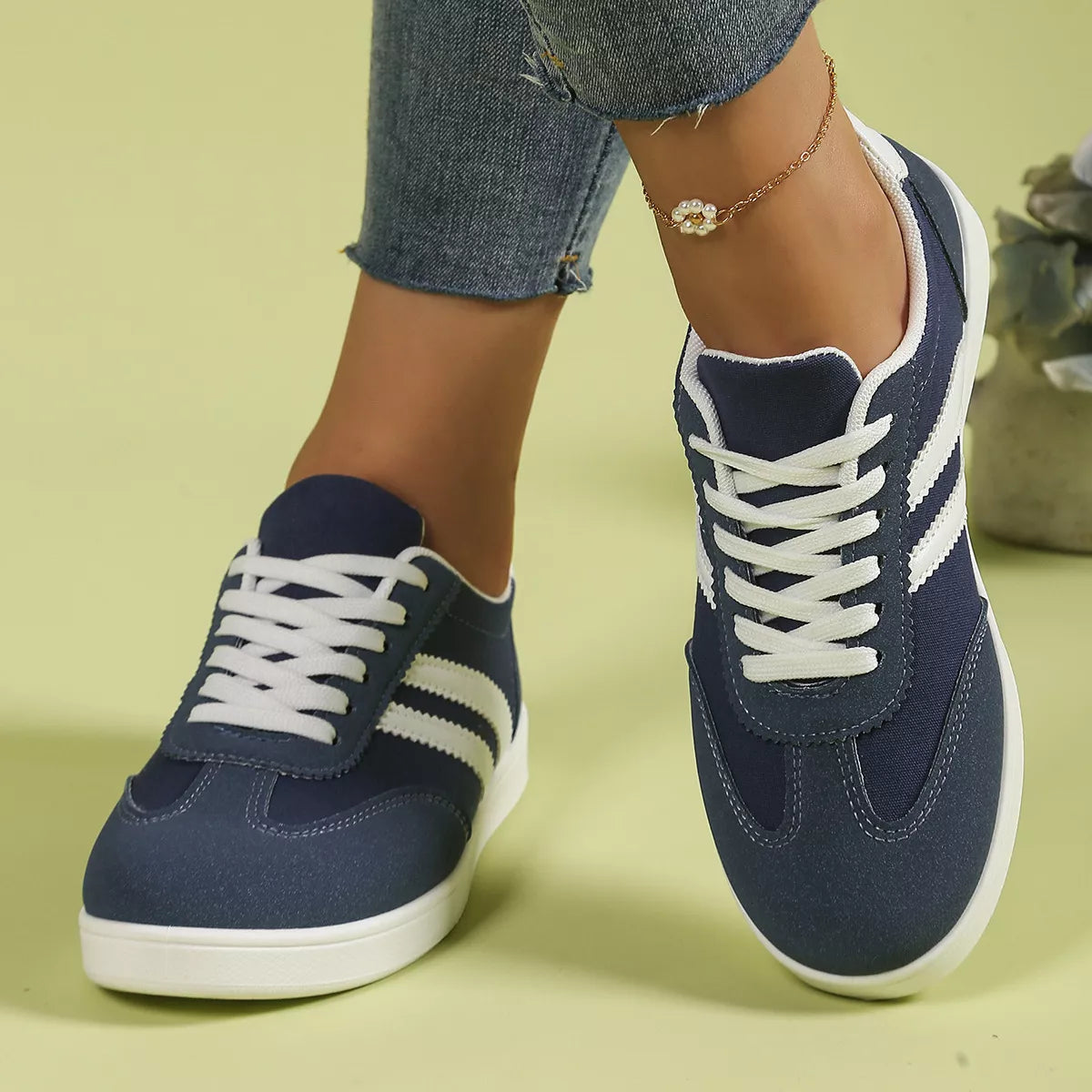 Claudine platta sneakers
