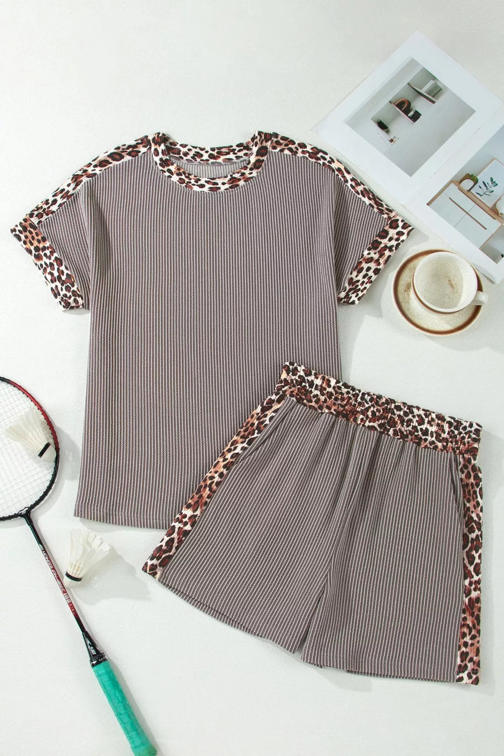 Nika set med leopardkanter