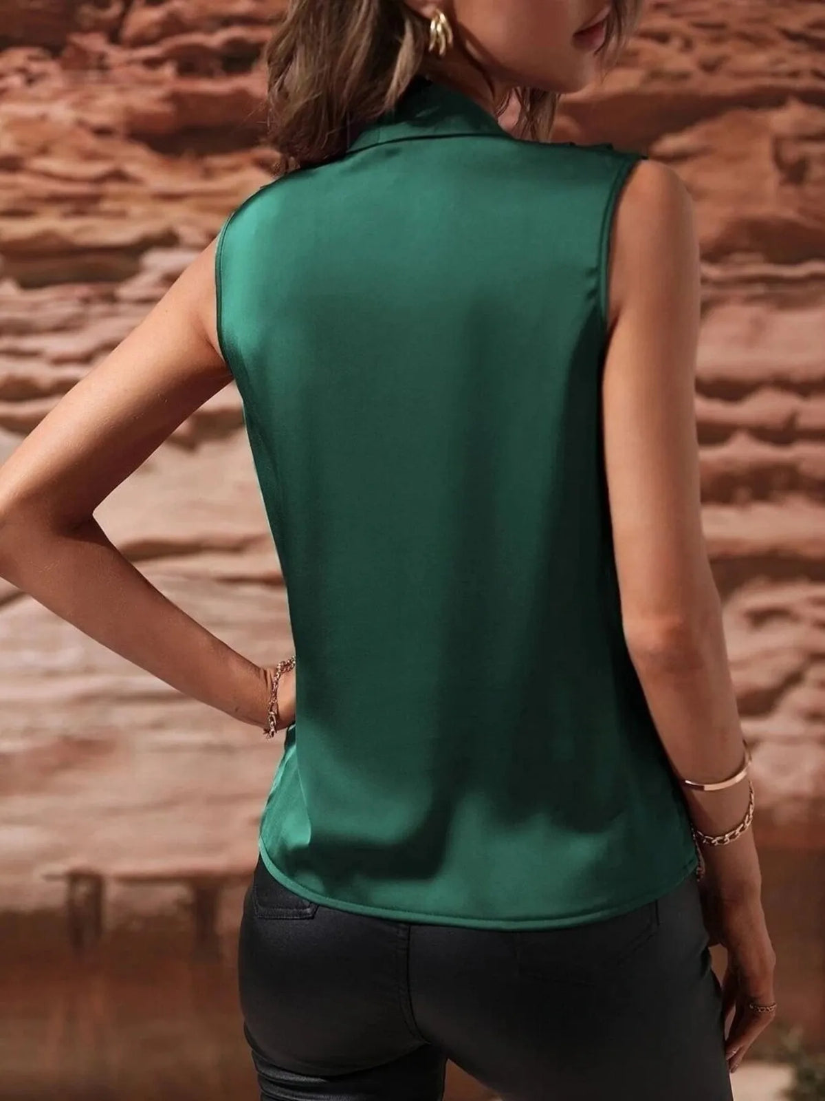 Charlotta ärmlös blus