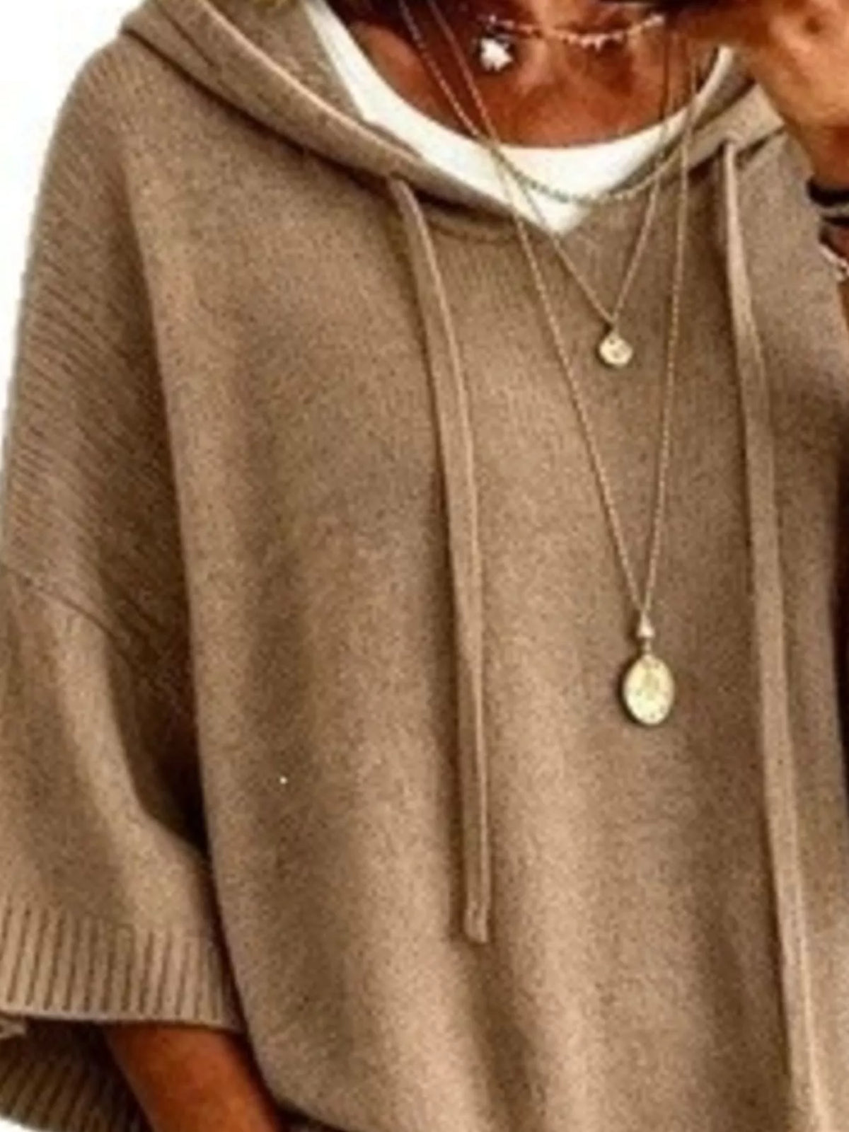 Sally ribbstickad hoodie
