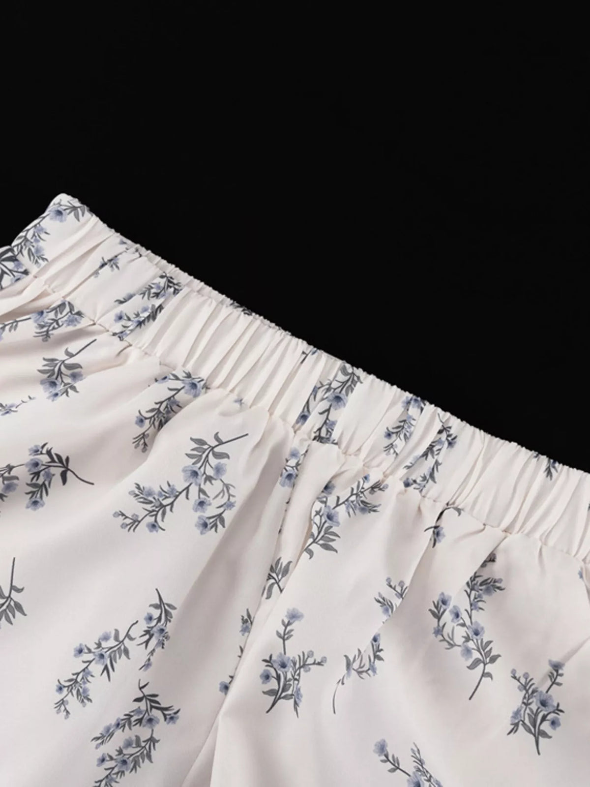 Ginevra blommigt set
