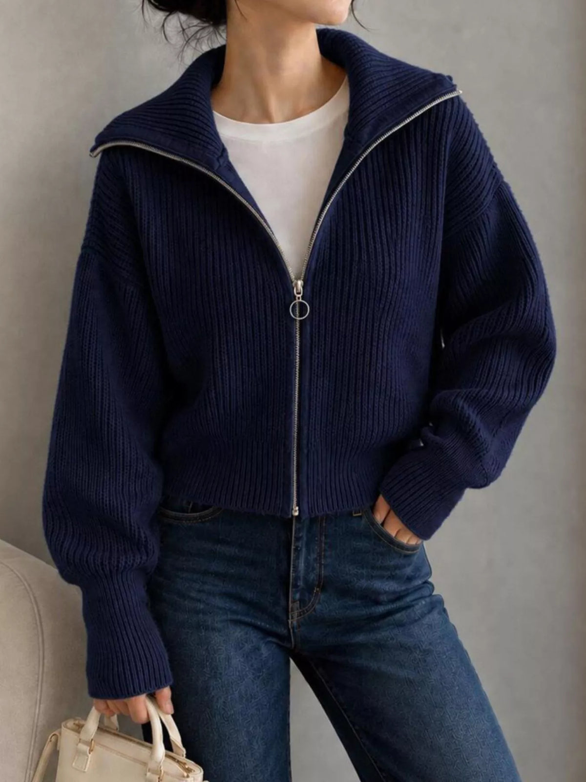 Oda ribbstickad cardigan