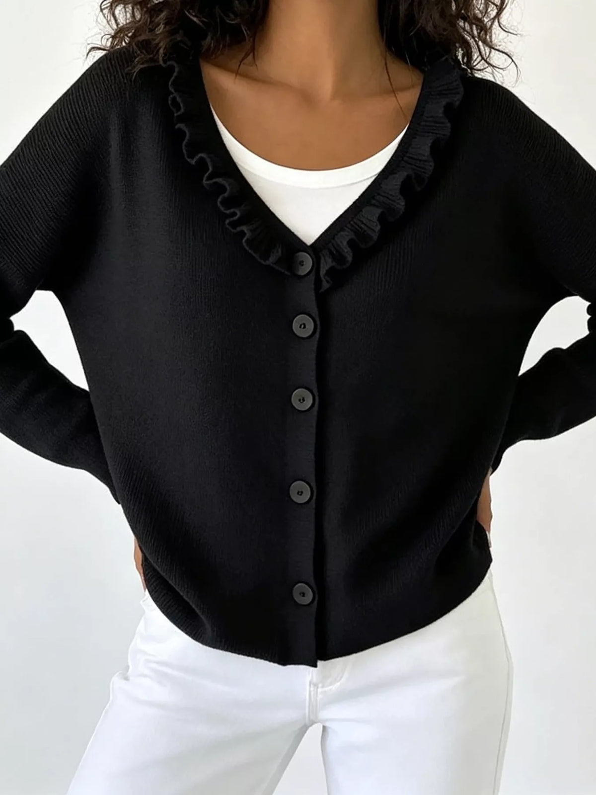 Amabel cardigan med volangkrage, svart