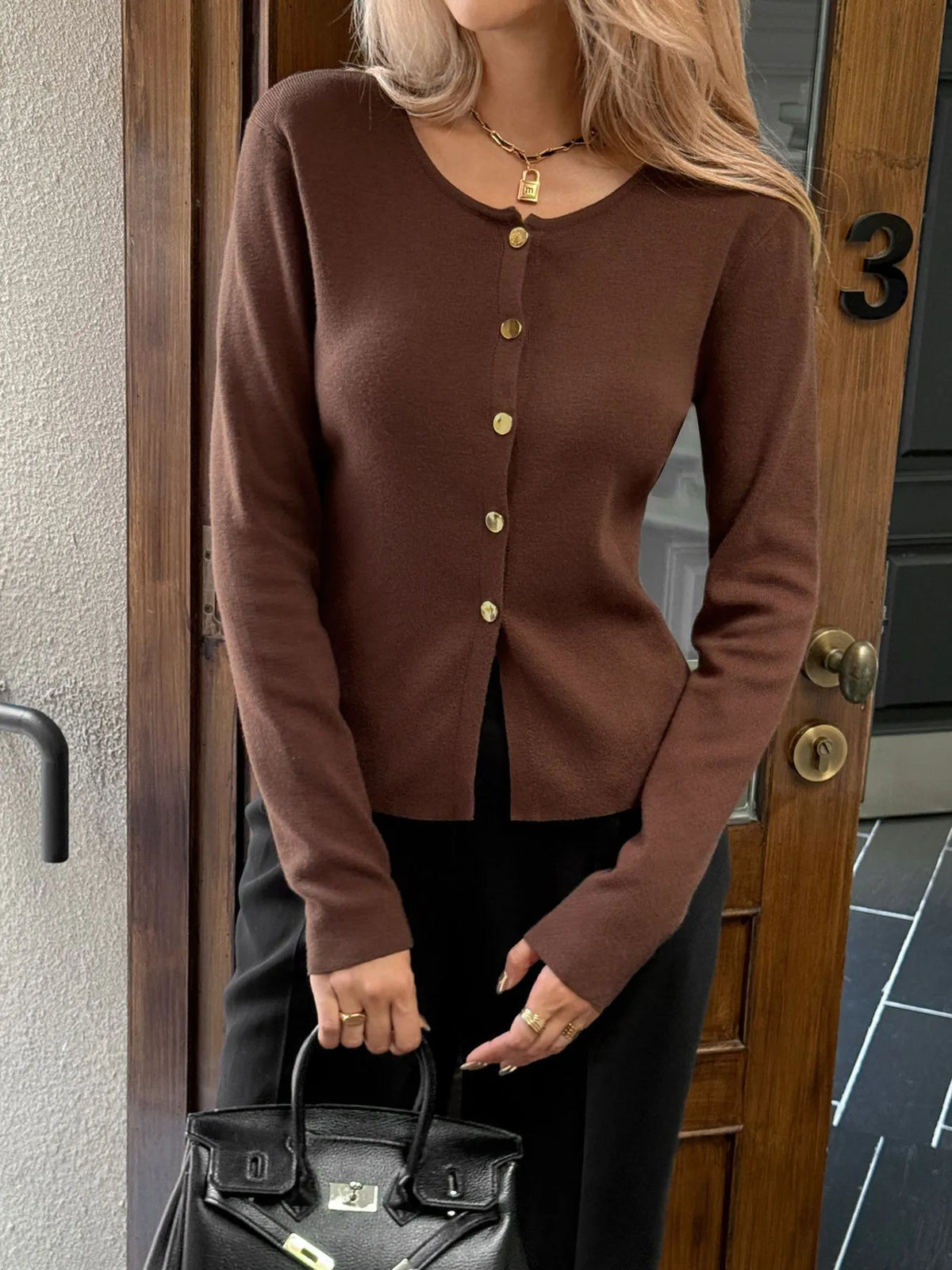 Amandine kroppsnära cardigan, brun