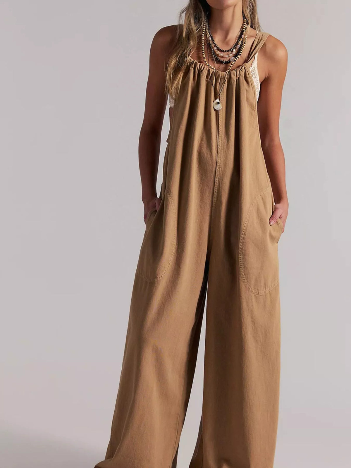 Doreen ärmlös jumpsuit, mörkbrun