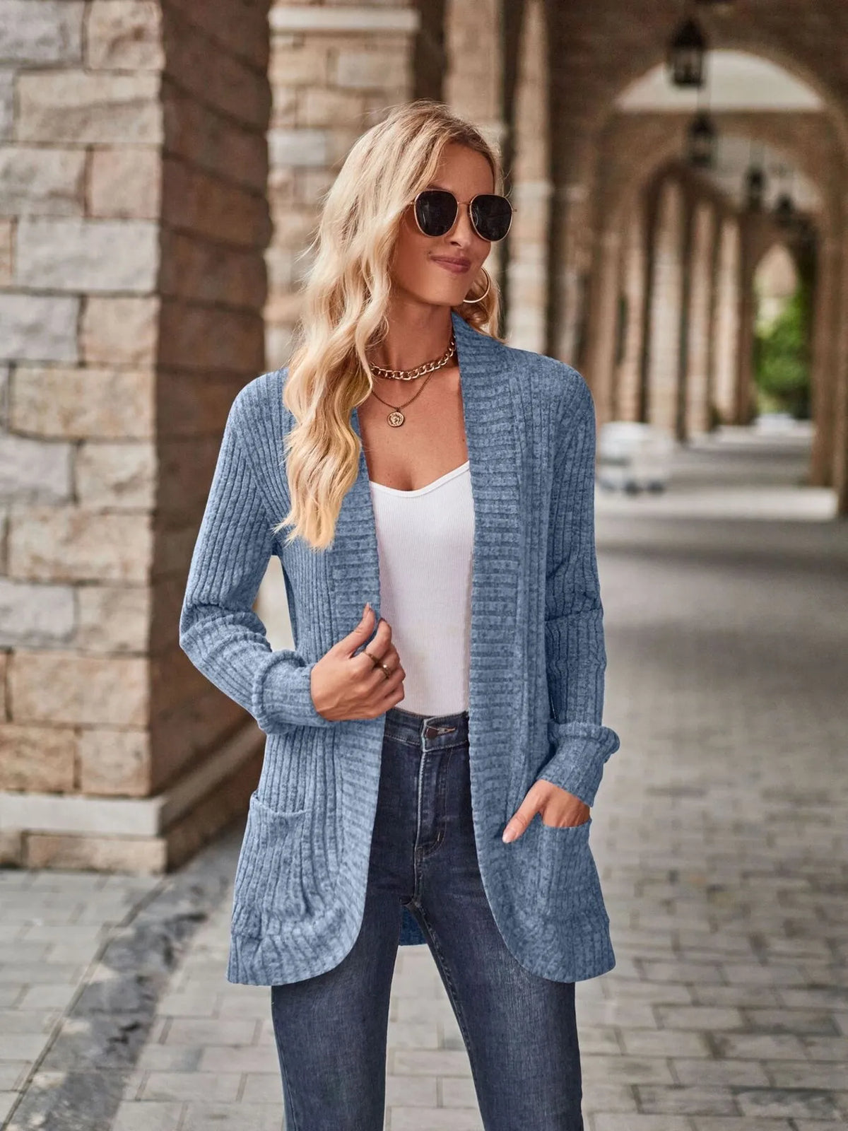 Cassie ribbstickad cardigan