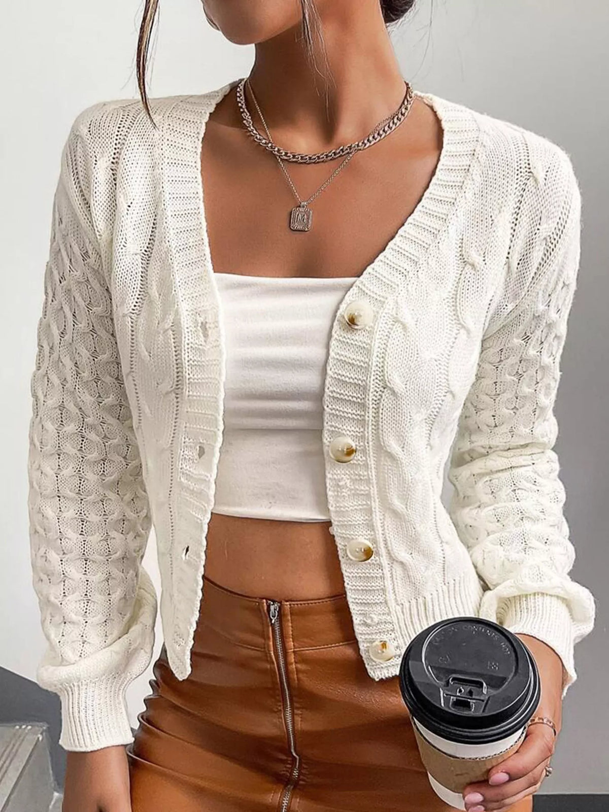 Nadine kabelstickad cardigan, benvit