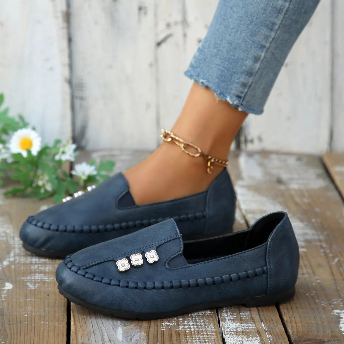 Gesa slip-ons i läderlook, mörkblå