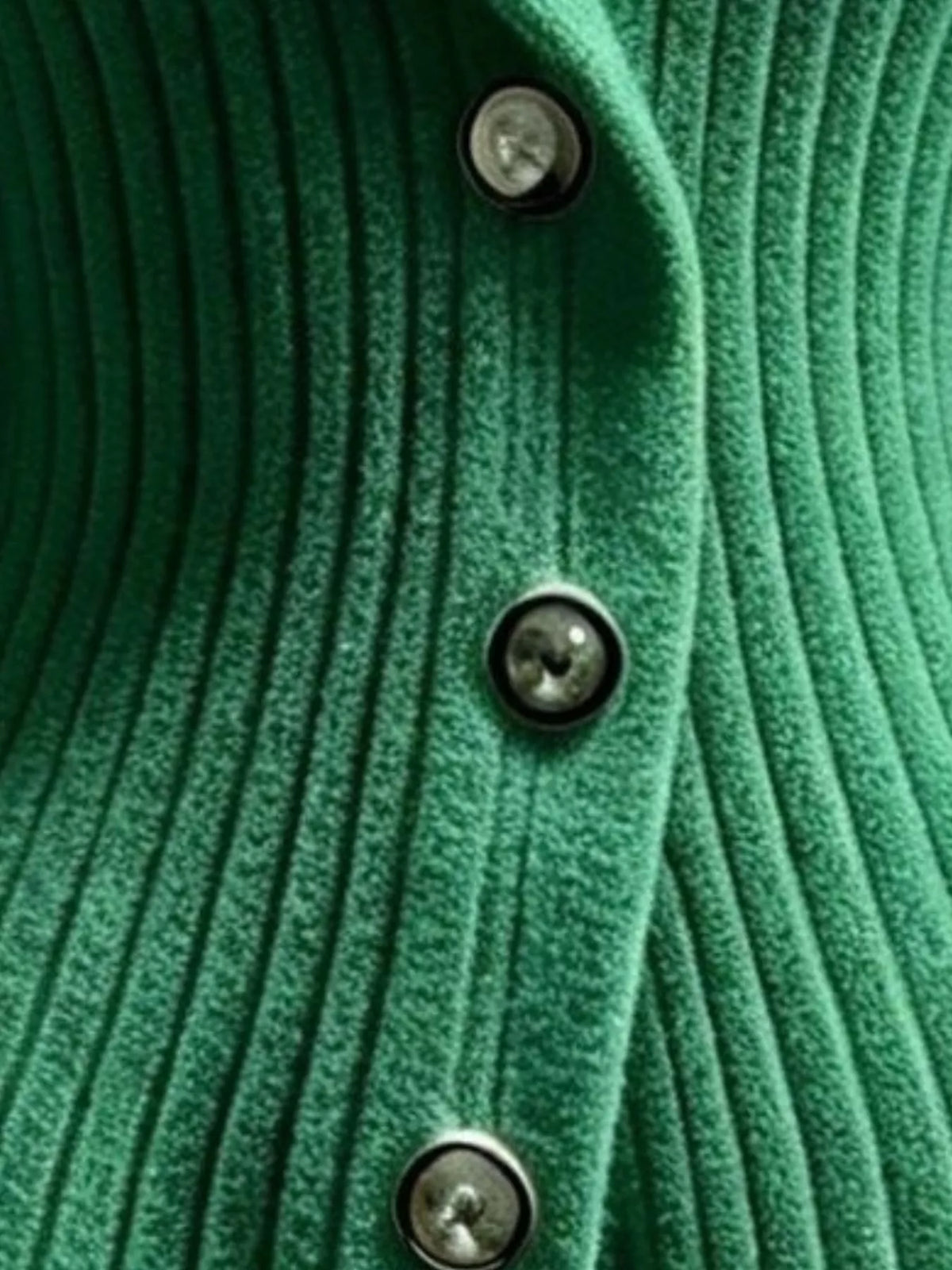 Genoveva ribbstickad cardigan