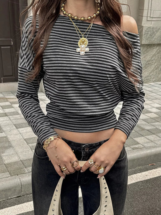 Erla enaxlad topp