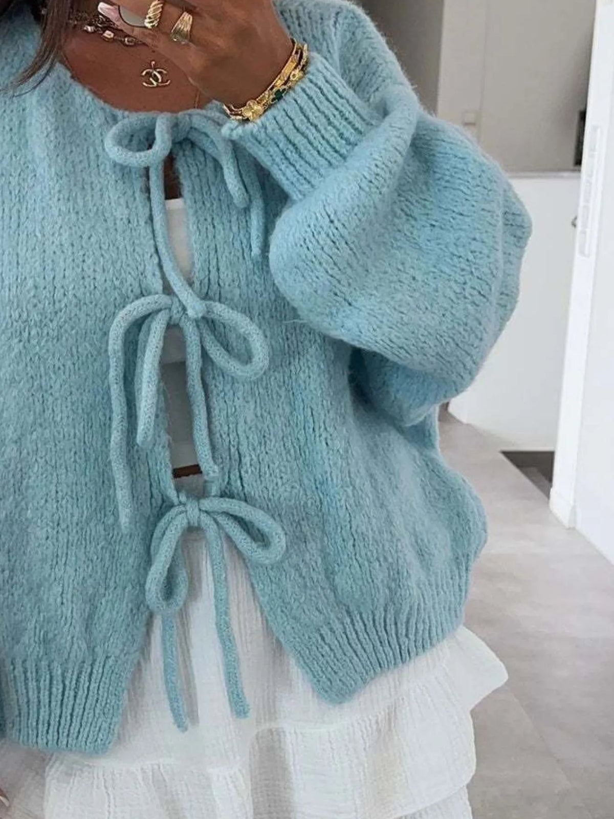 Kinga cardigan med rosett