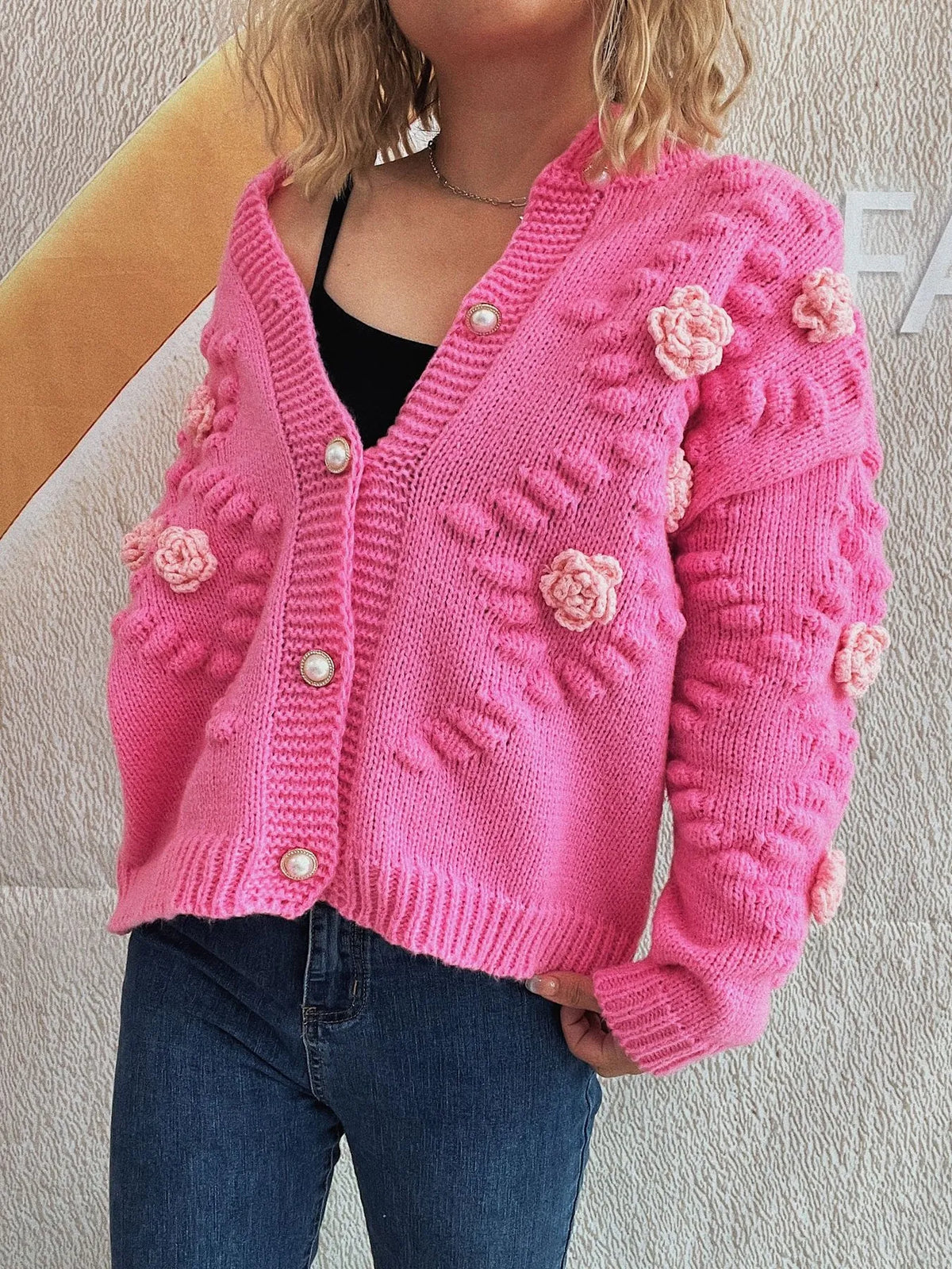 Ina cardigan med blomdetaljer, rosa
