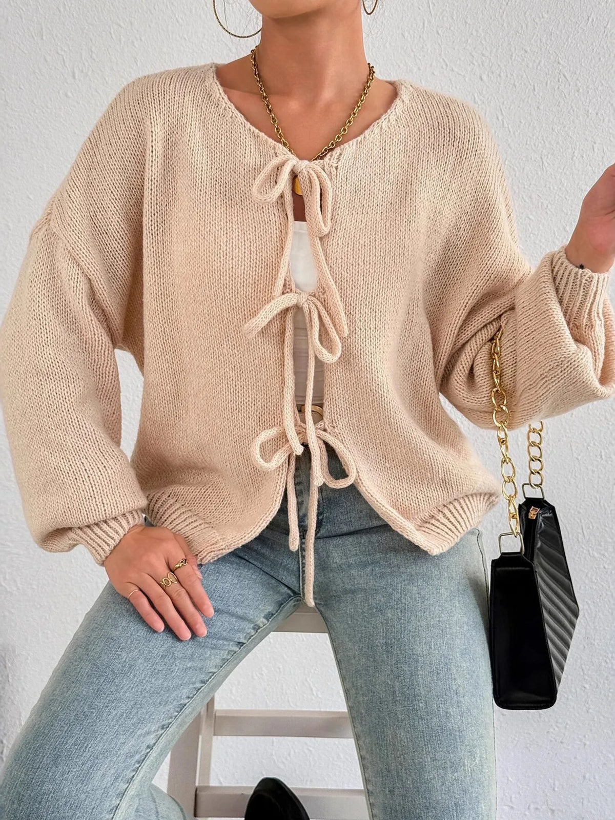 Kinga cardigan med rosett
