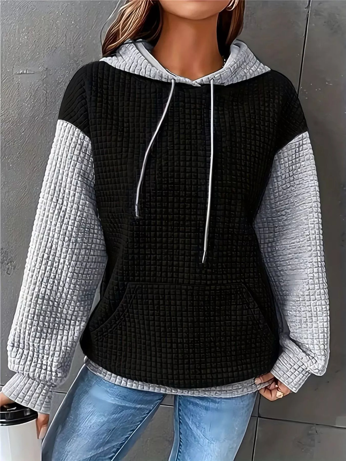Elia texturerad hoodie, svart och vit
