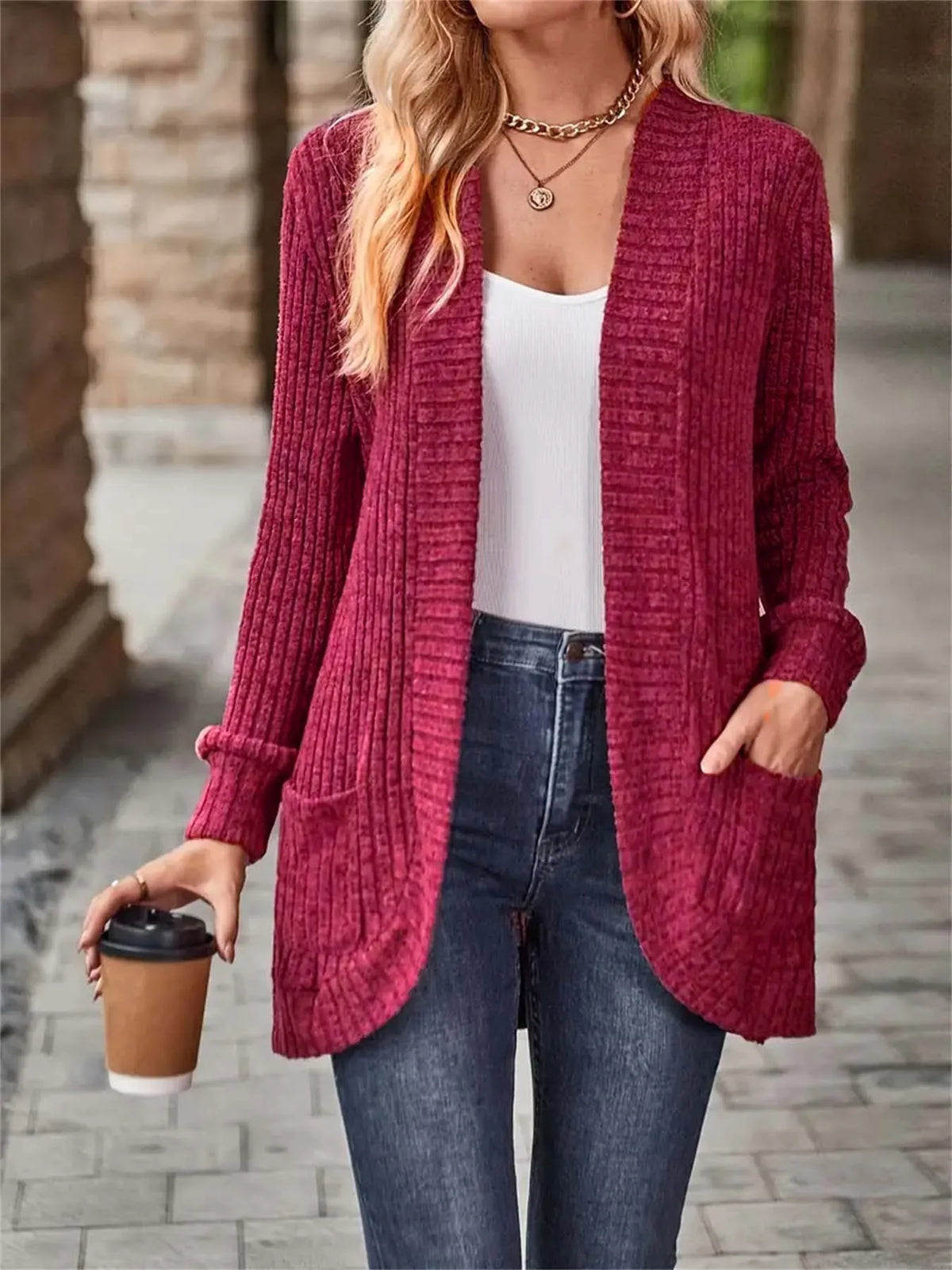 Cassie ribbstickad cardigan