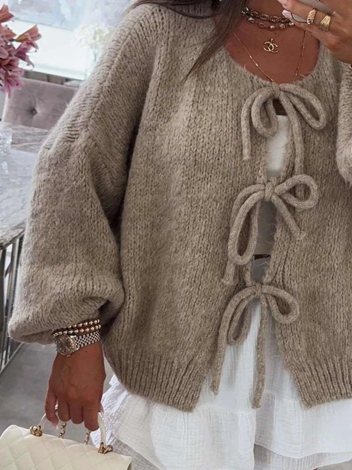 Kinga cardigan med rosett
