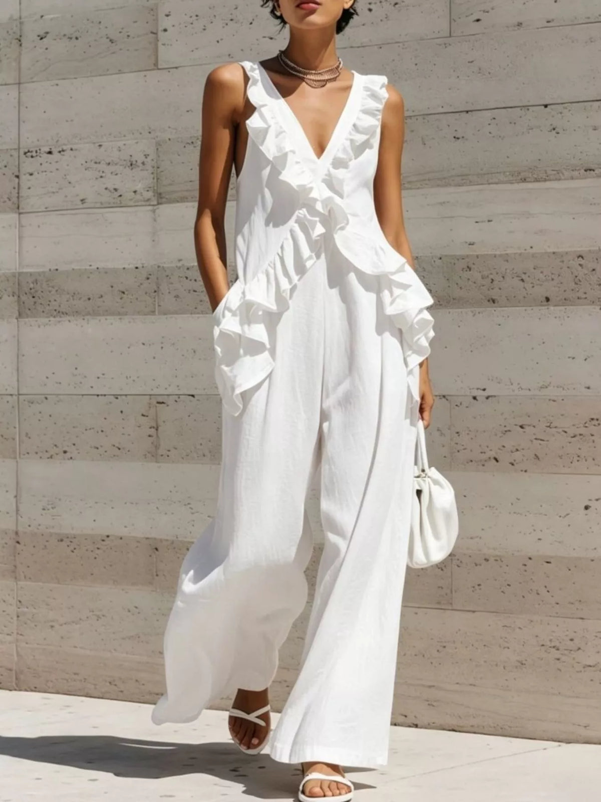 Calliope jumpsuit med volanger, vit
