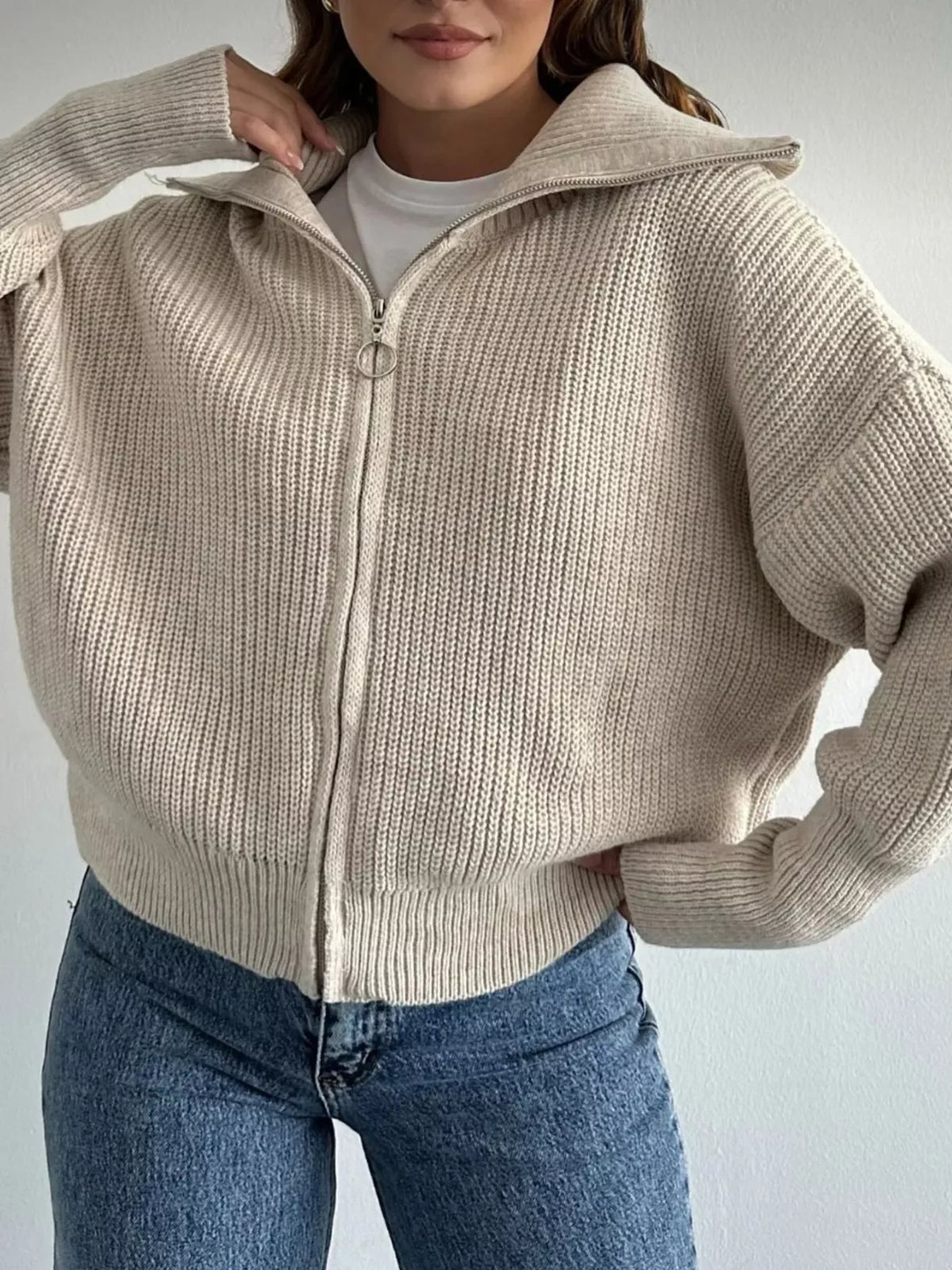 Oda ribbstickad cardigan
