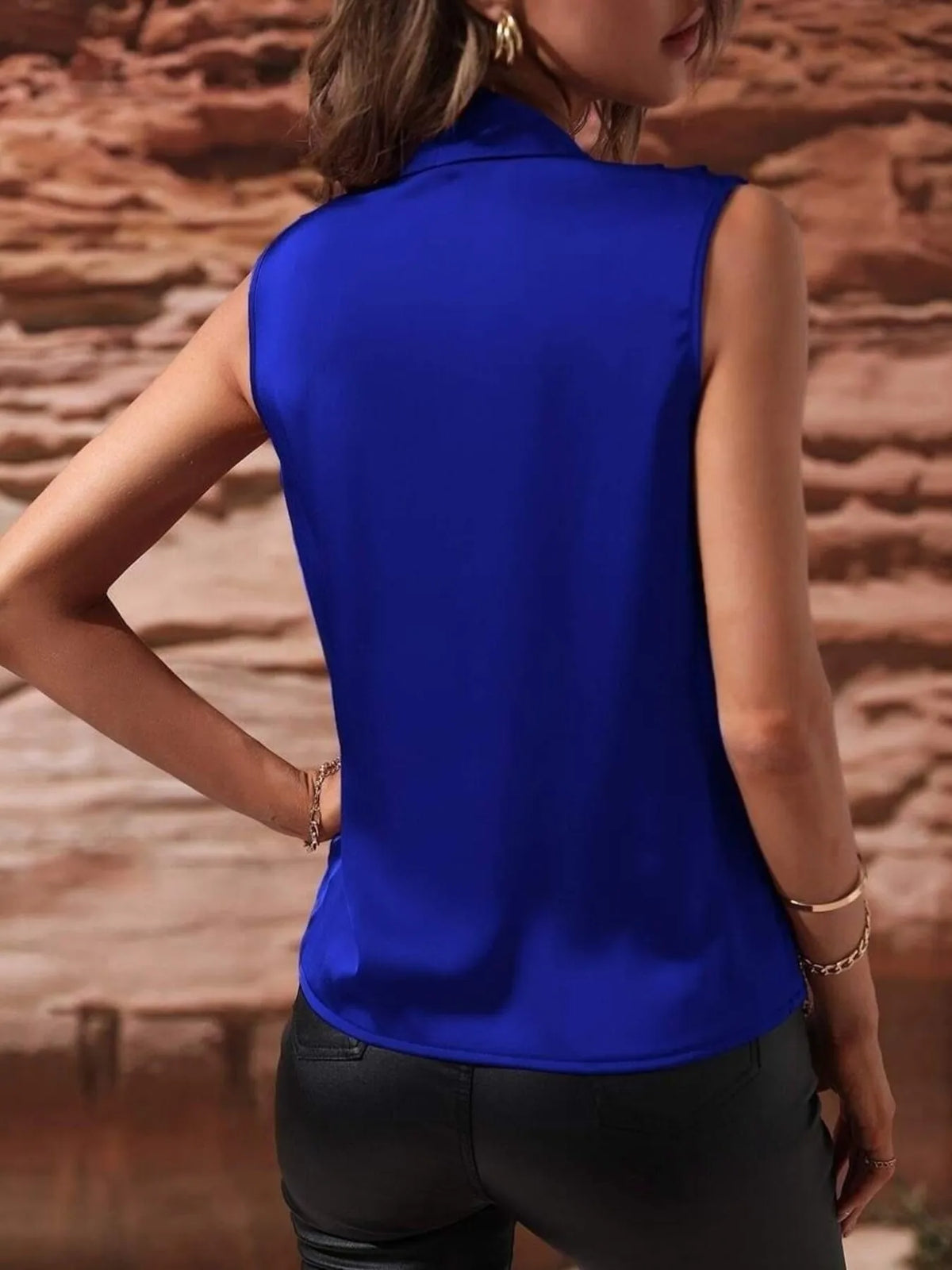Charlotta ärmlös blus