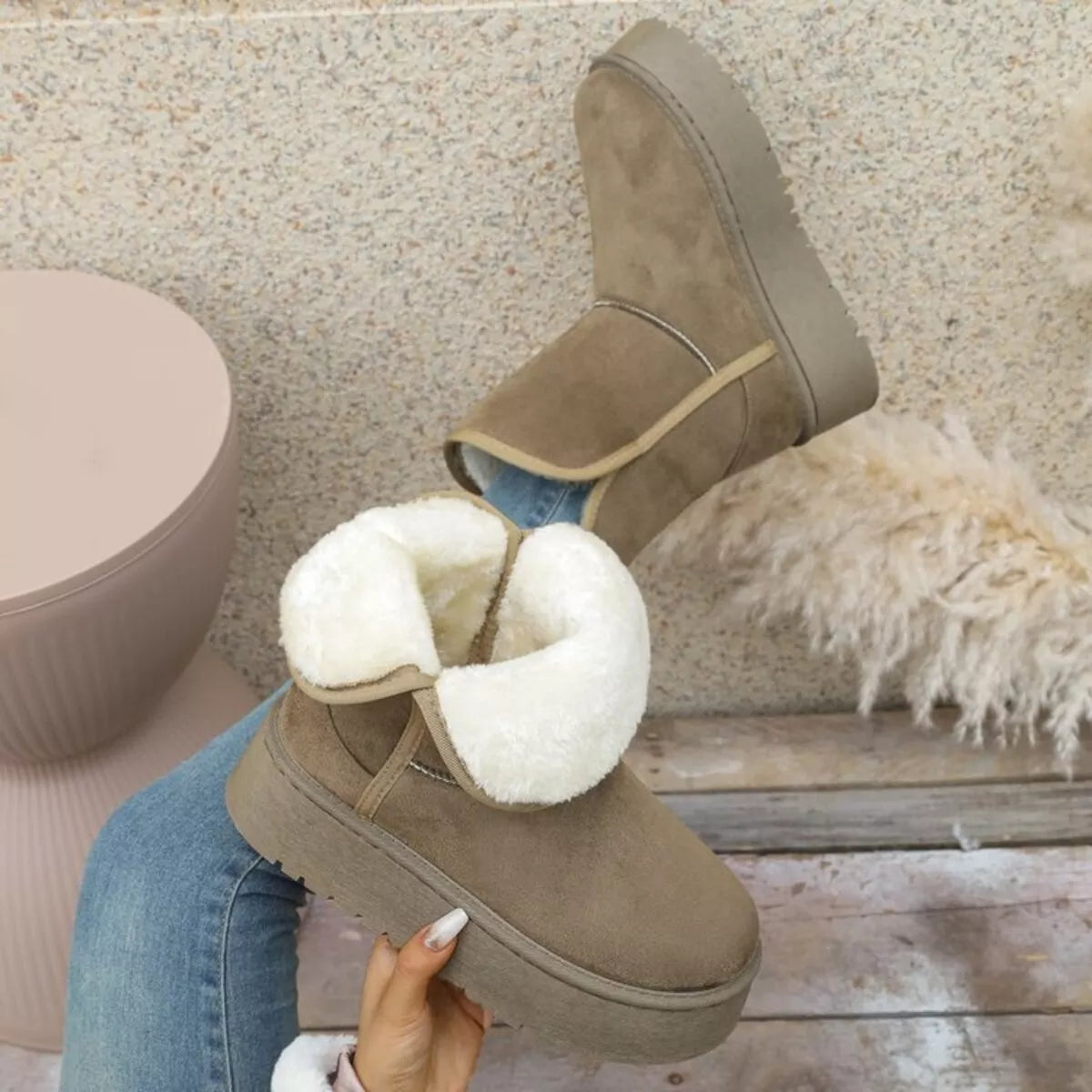 Estelle boots i läderlook