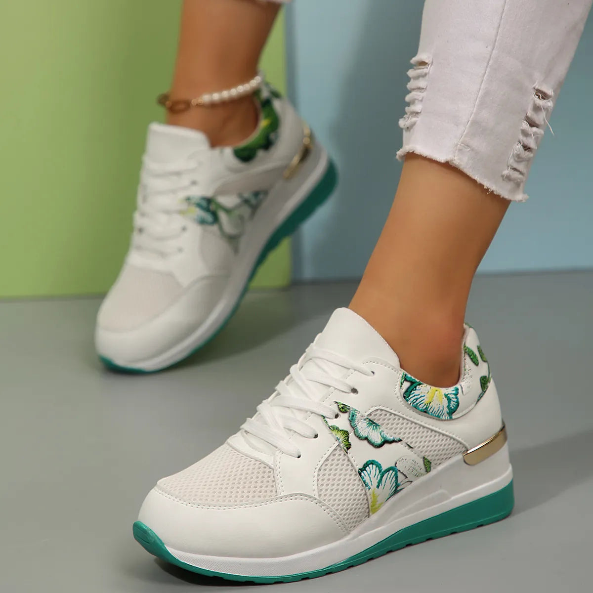 Melody sneakers med kilklack