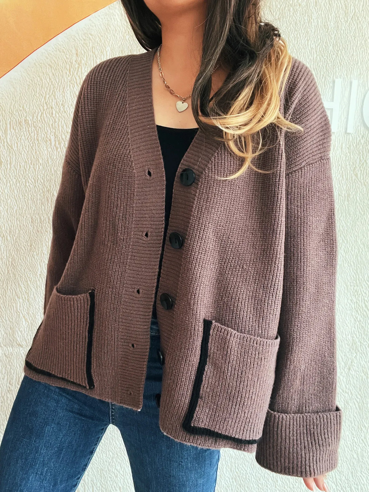 Lisette v-ringad cardigan