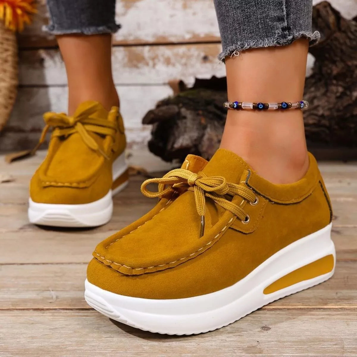 Kerry sneakers i läderlook, gul