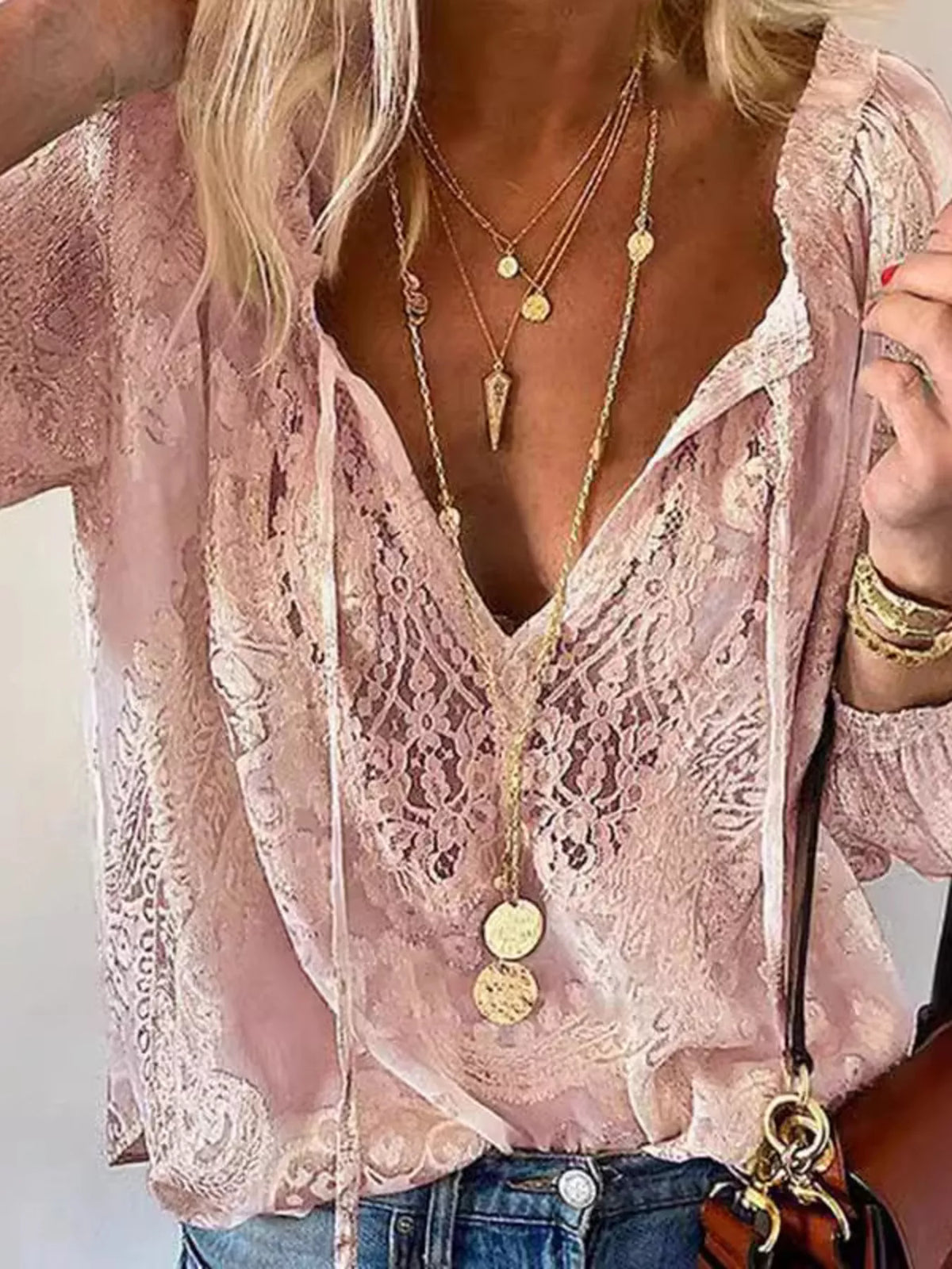Christina blus med spets