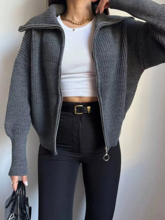 Oda ribbstickad cardigan
