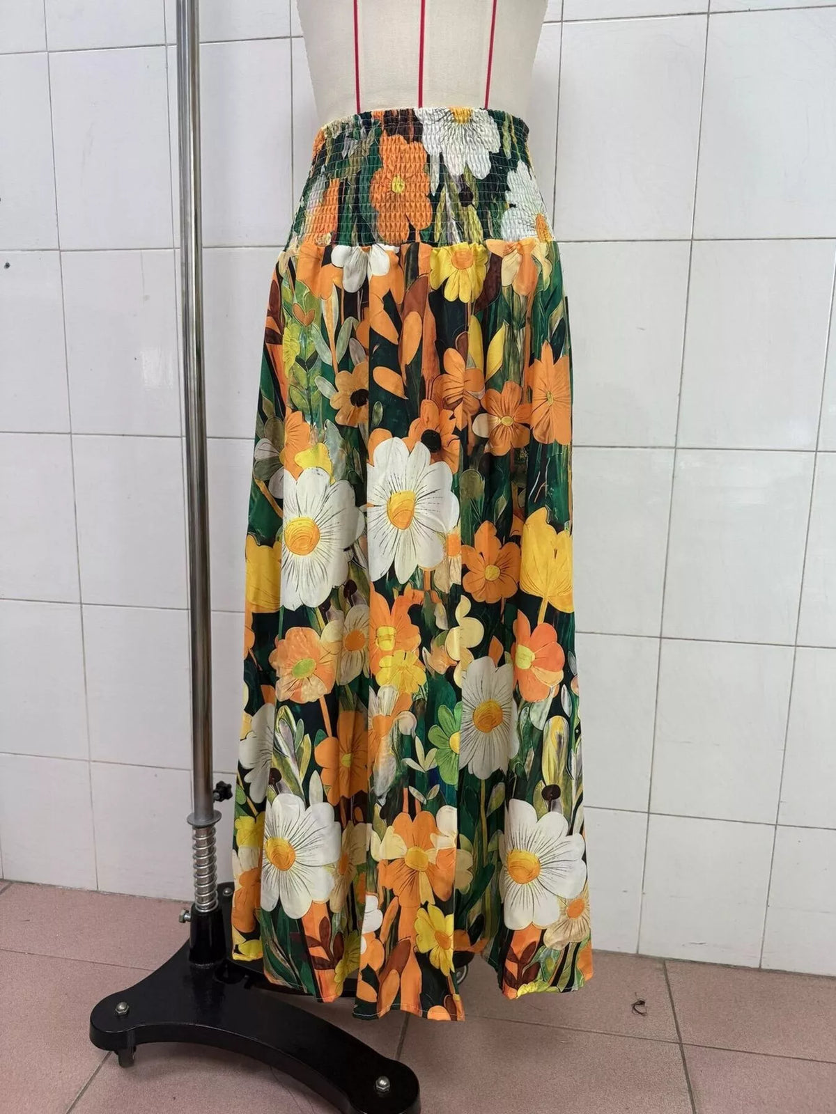 Helmi blommig maxikjol