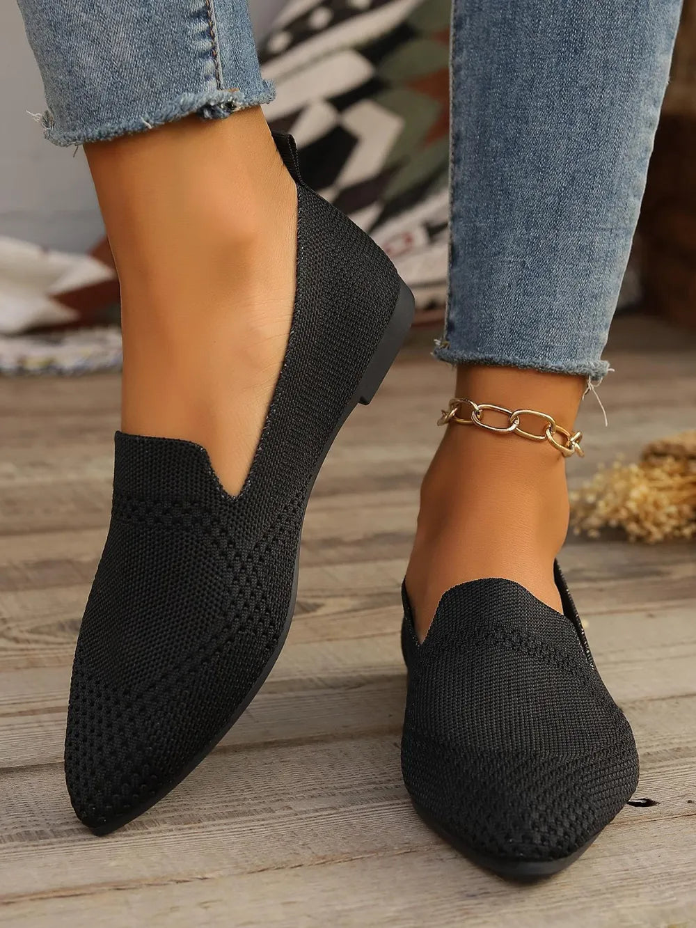 Xanthe spetsiga slip-ons, svart