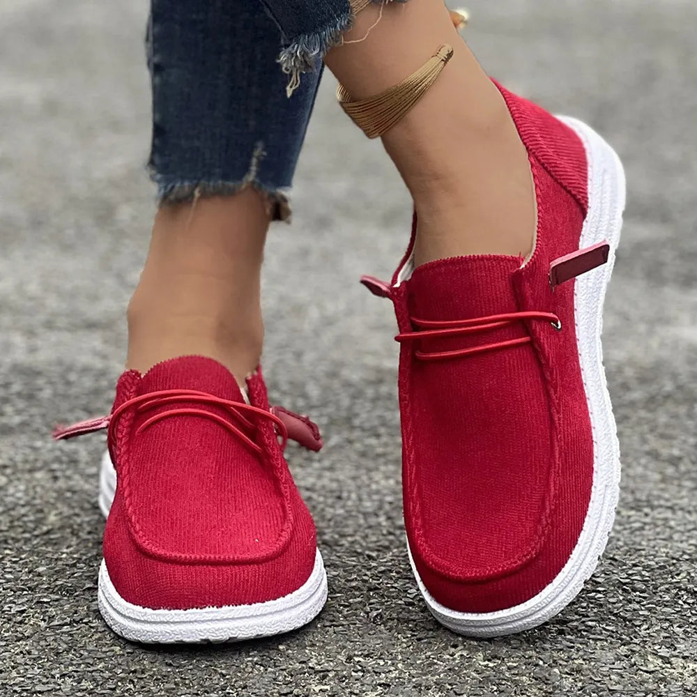 Daina platta slip-ons, röd