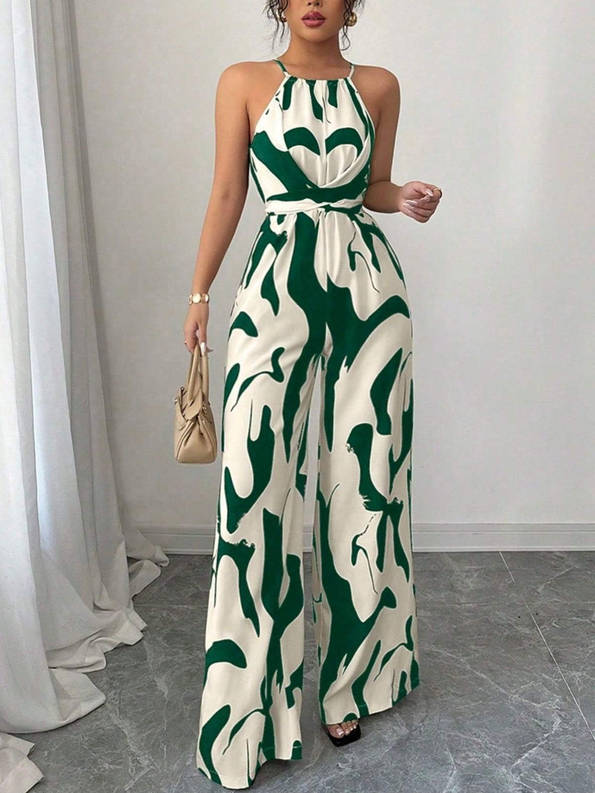 Brigitte jumpsuit med abstrakt tryck, salviagrön