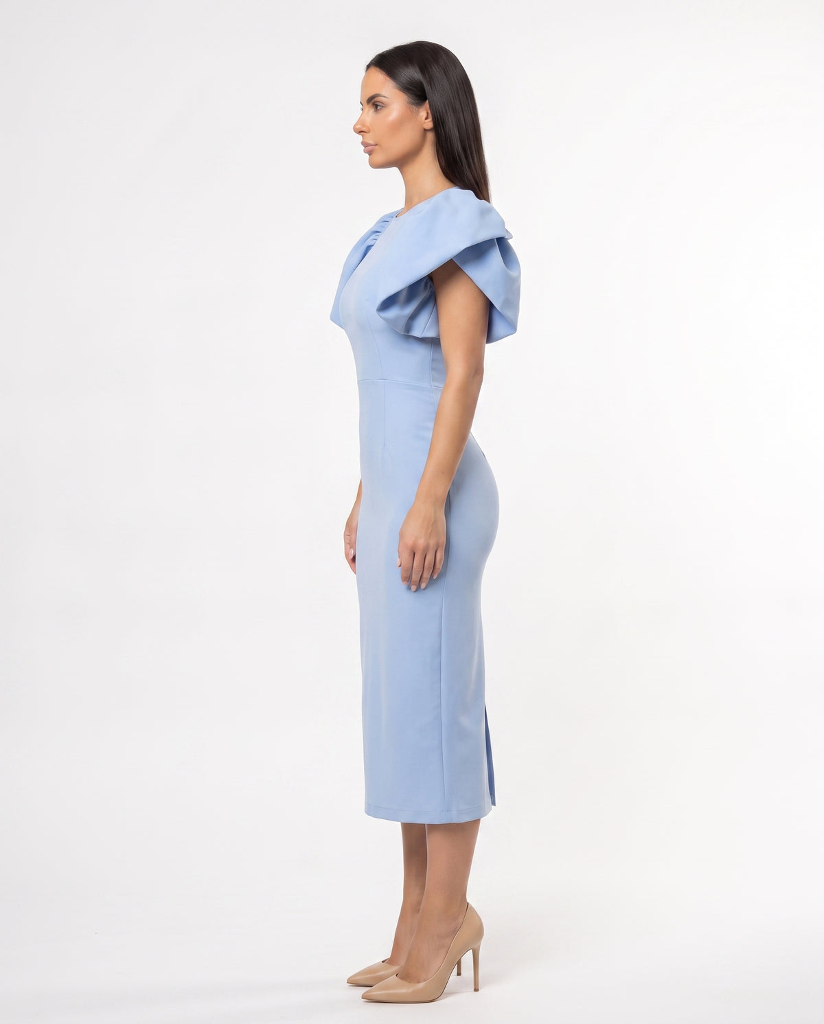 Tuva maxiklänning med markerad midja