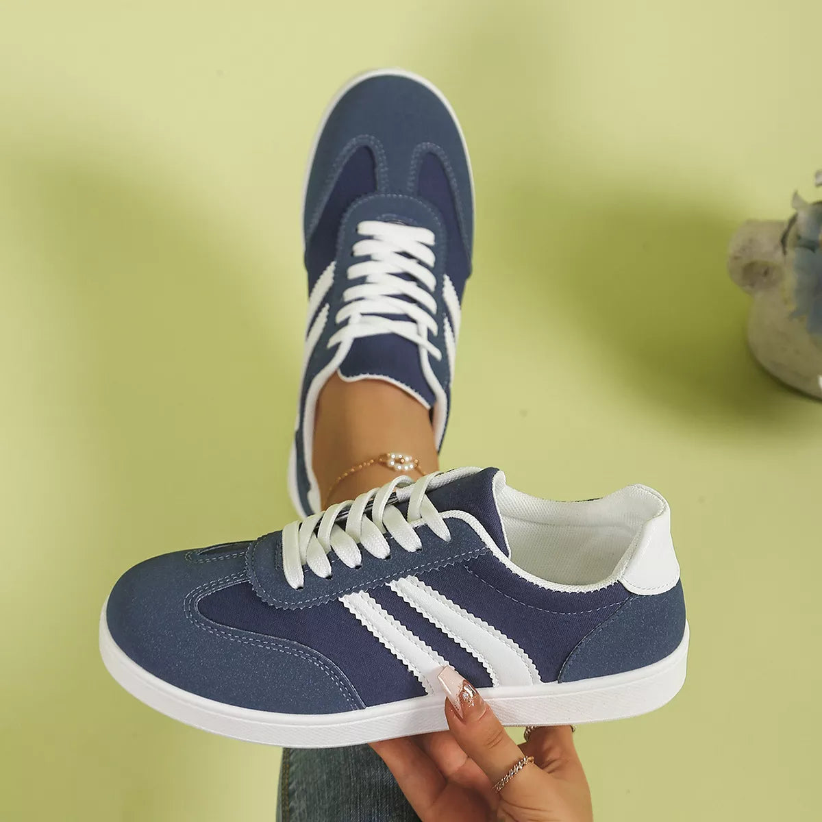 Claudine platta sneakers