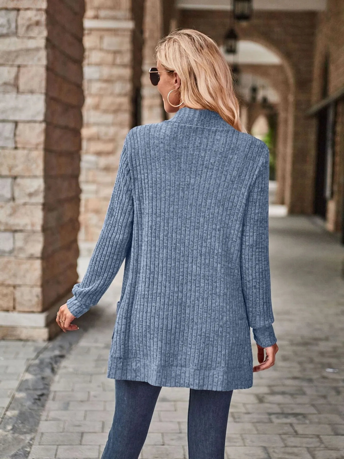 Cassie ribbstickad cardigan