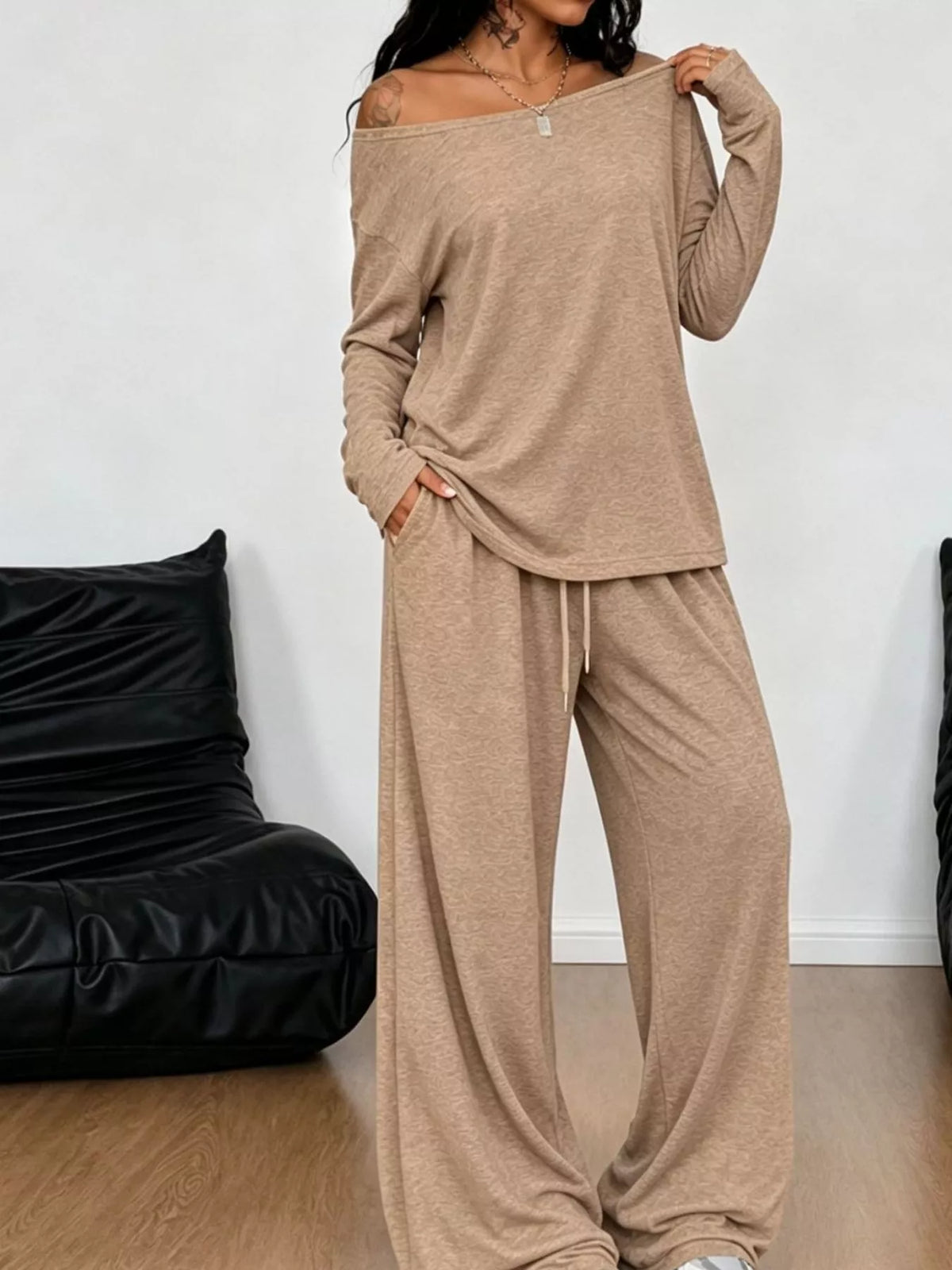 Rosamund enaxlat set
