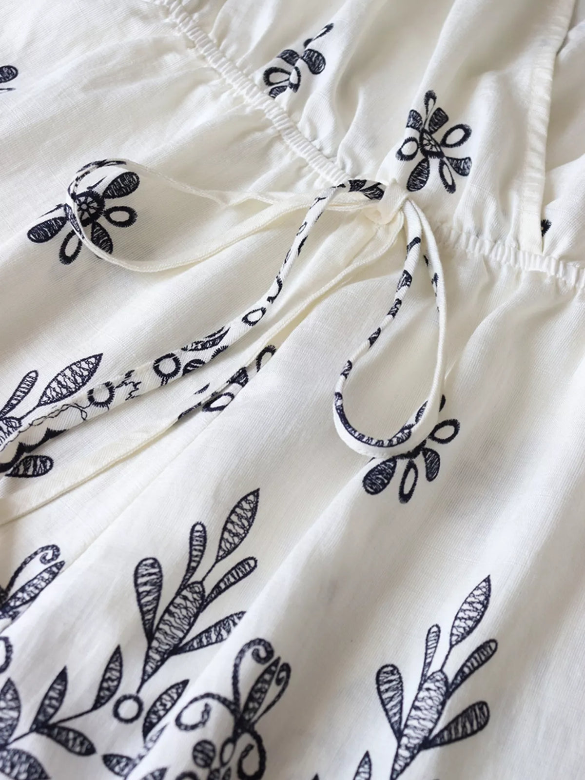 Bronwen omlottskuren jumpsuit