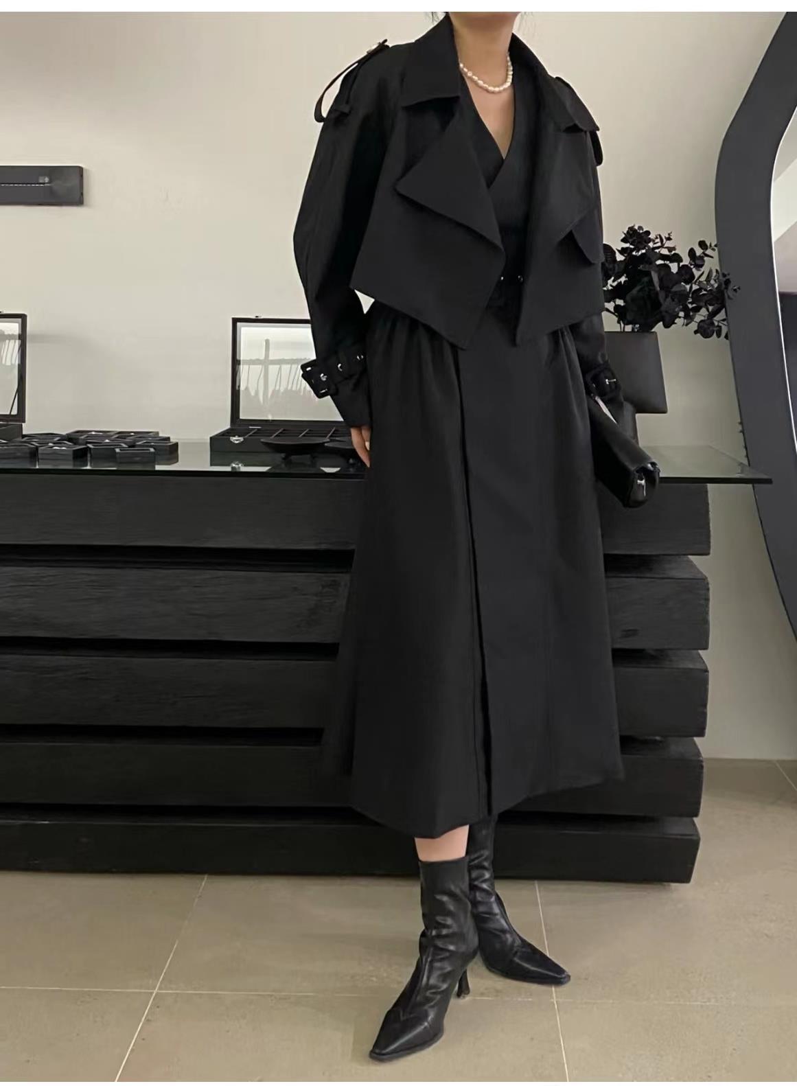 Ylva set med trenchcoat, vassgrön