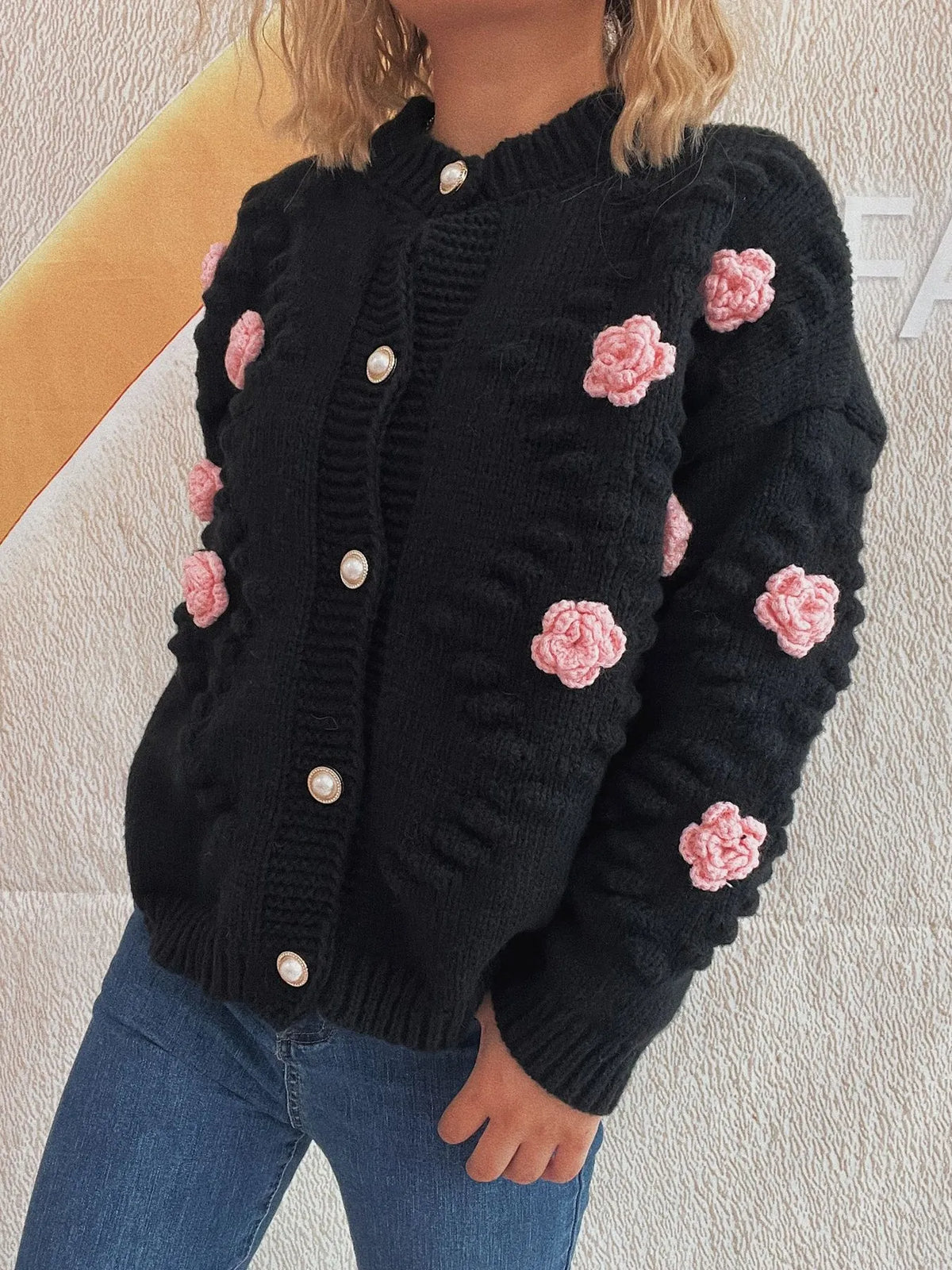 Ina cardigan med blomdetaljer, svart