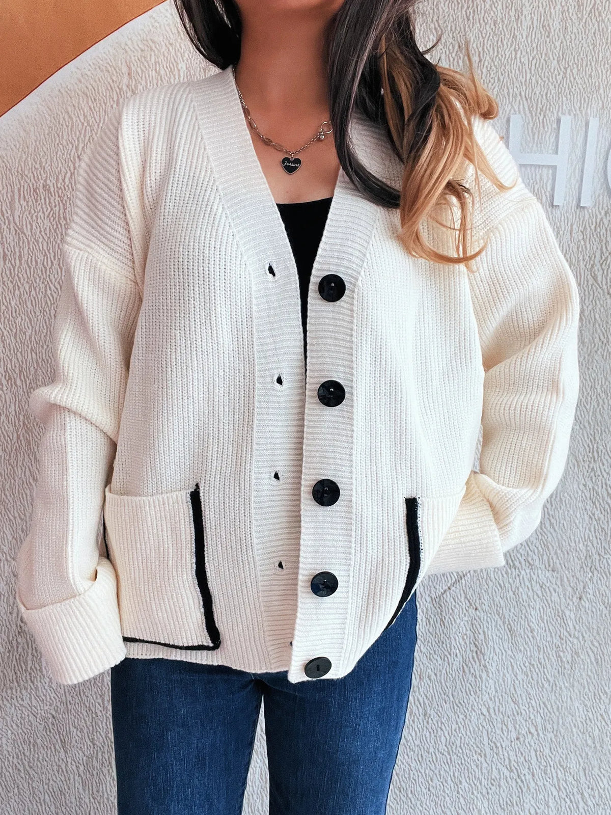 Lisette v-ringad cardigan