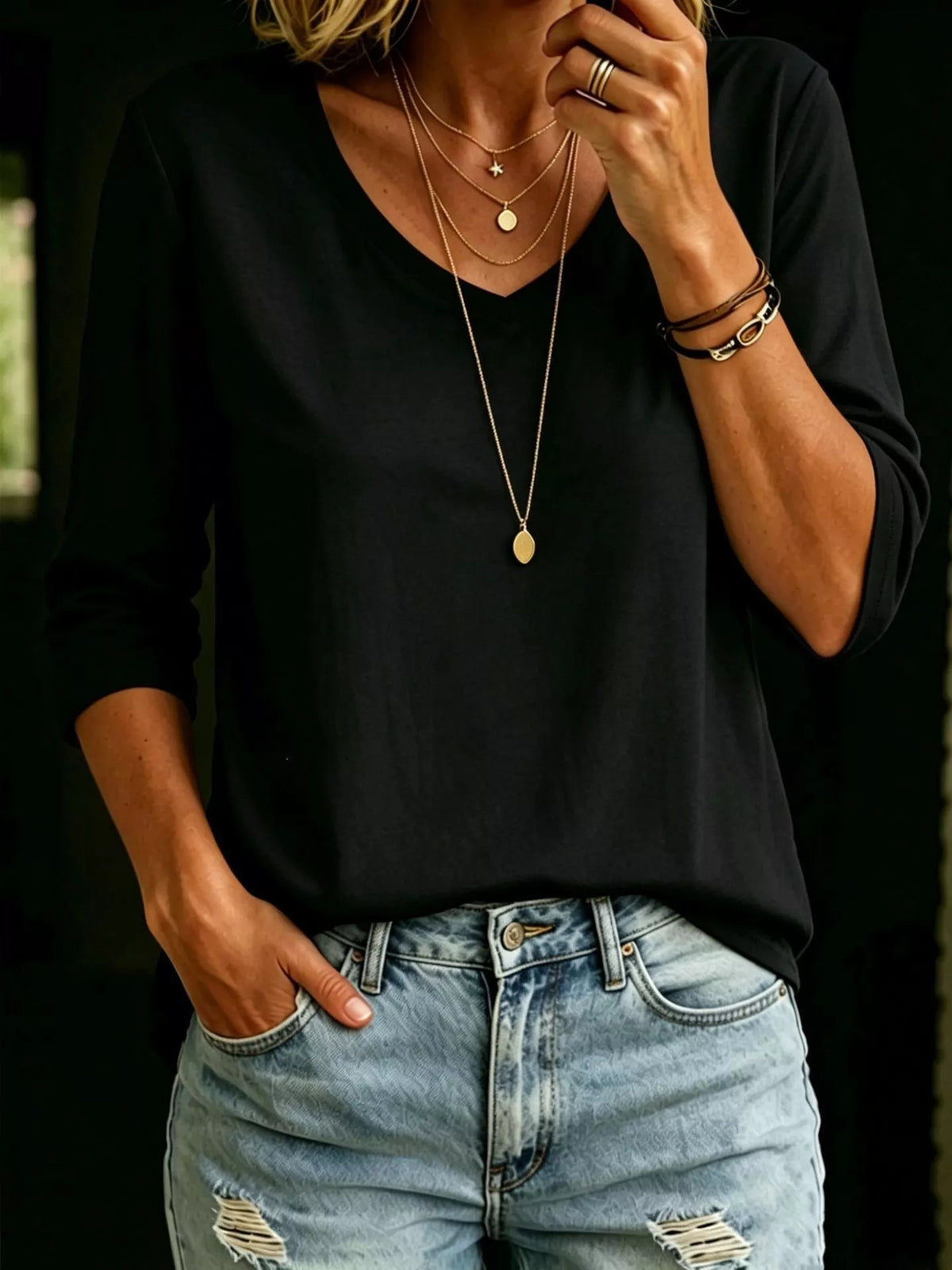 Ava v-ringad t-shirt, svart