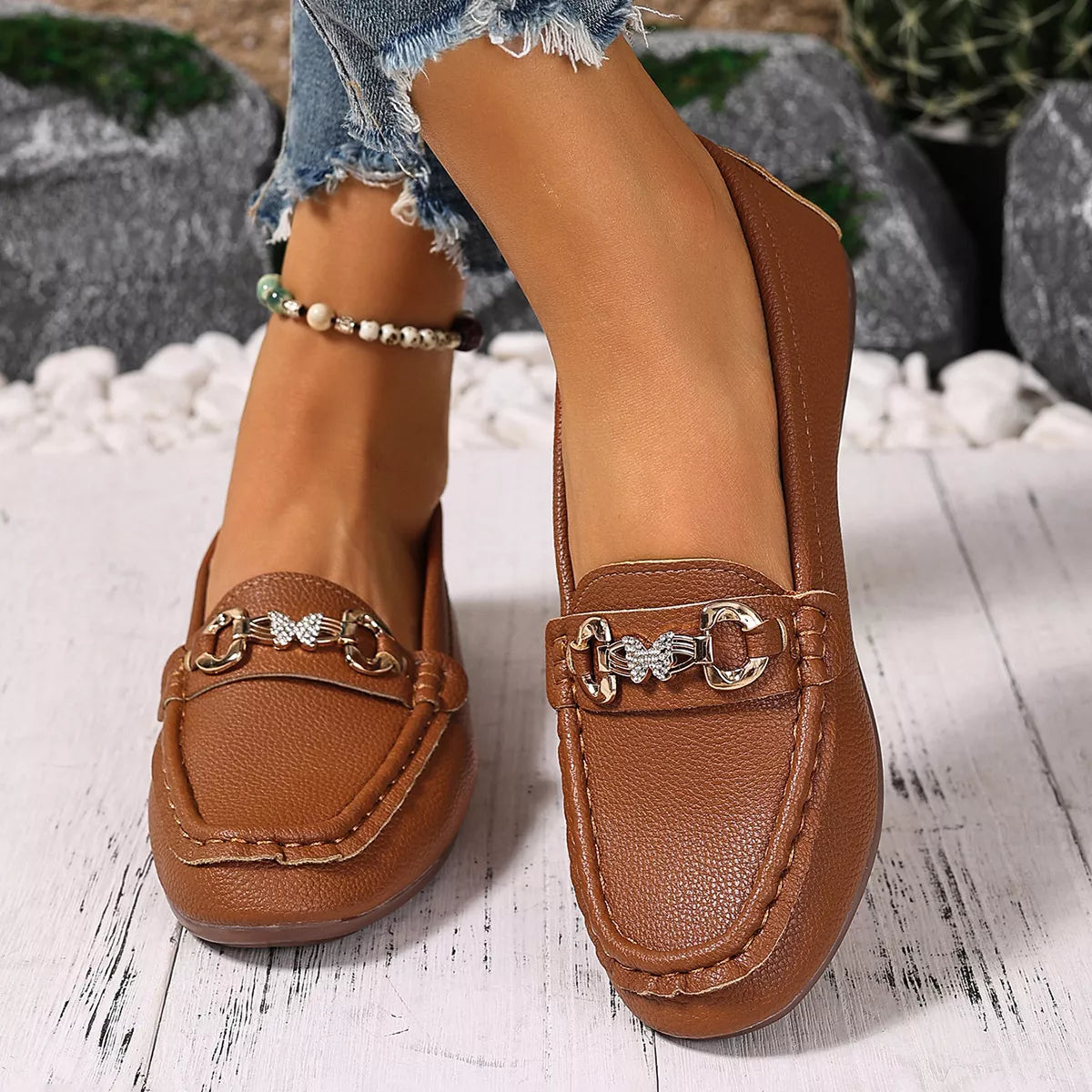 Michelle slip-ons i läderlook, brun
