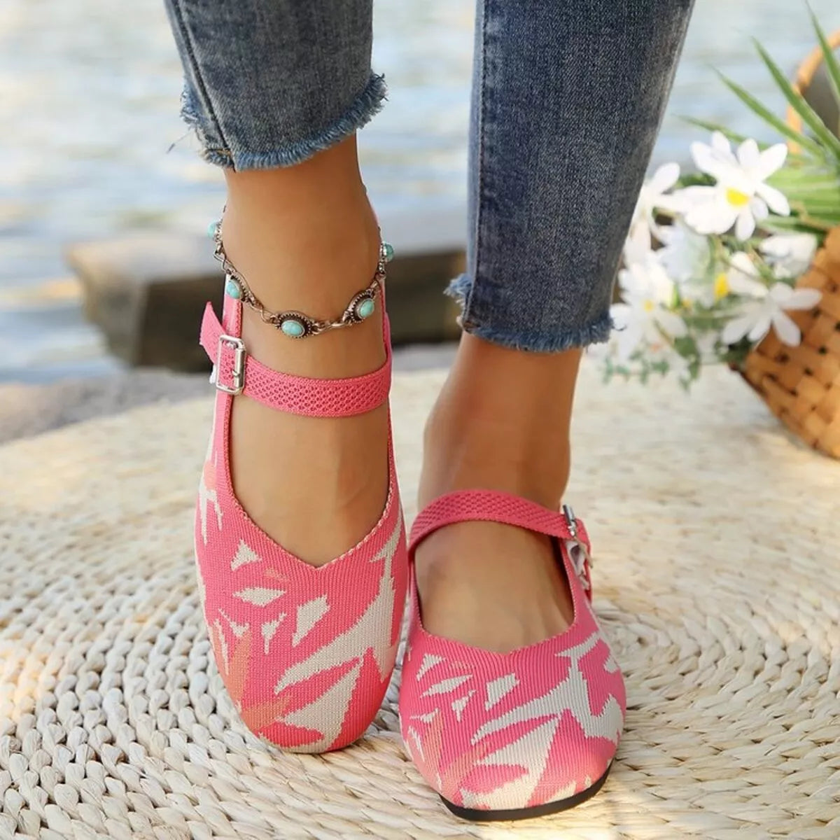 Sheryl slip-ons i mesh, röd blommig