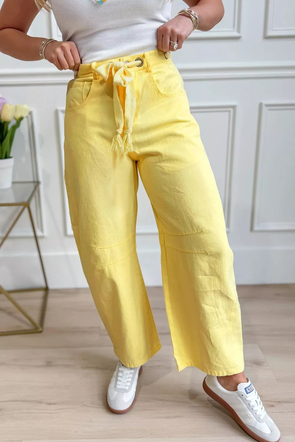 Helga vidbenta jeans, gul