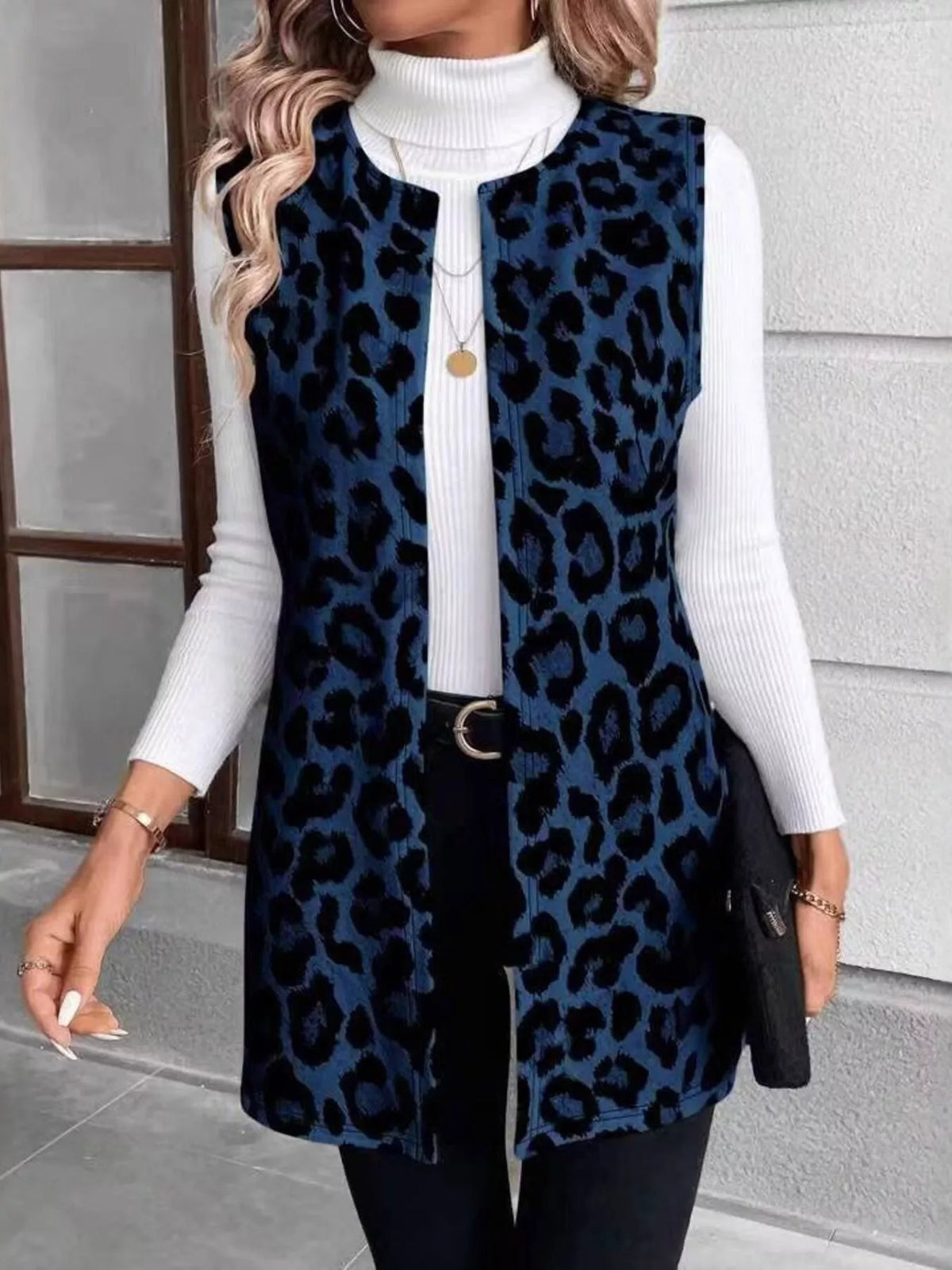 Theodora leopardmönstrad väst