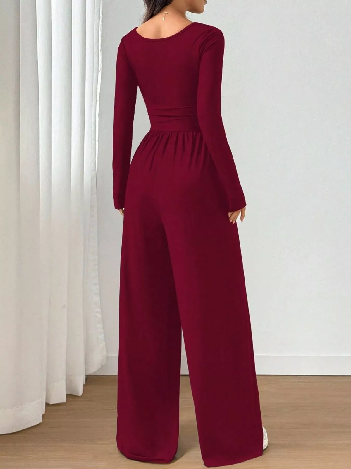Jelena jumpsuit med fyrkantig ringning
